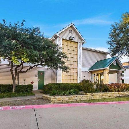 Hometowne Studios By Red Roof Dallas - North Addison - Tollway Экстерьер фото